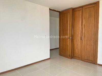 Apartamento de 3 alcobas en arriendo en Sabaneta, Sabaneta, 130 m² · foto 11 de 17