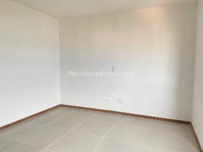 Apartamento de 3 alcobas en arriendo en Sabaneta, Sabaneta, 130 m² · foto 13 de 17