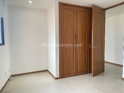 Apartamento de 3 alcobas en arriendo en Sabaneta, Sabaneta, 130 m² · foto 14 de 17