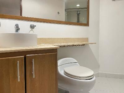 Apartamento de 3 alcobas en arriendo en Sabaneta, Sabaneta, 130 m² · foto 15 de 17