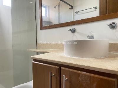 Apartamento de 3 alcobas en arriendo en Sabaneta, Sabaneta, 130 m² · foto 16 de 17
