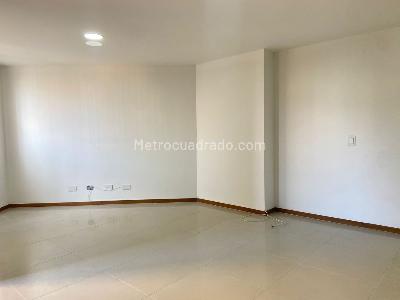 Apartamento de 3 alcobas en arriendo en Sabaneta, Sabaneta, 130 m² · foto 2 de 17