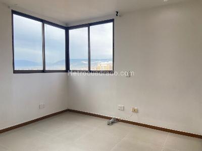 Apartamento de 3 alcobas en arriendo en Sabaneta, Sabaneta, 130 m² · foto 9 de 17