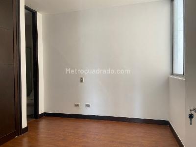 Apartamento de 3 alcobas en arriendo en Sabaneta, Sabaneta, 121 m² · foto 14 de 19