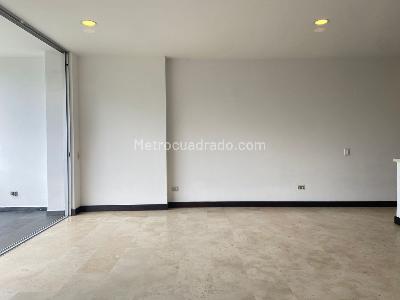 Apartamento de 3 alcobas en arriendo en Sabaneta, Sabaneta, 121 m² · foto 3 de 19