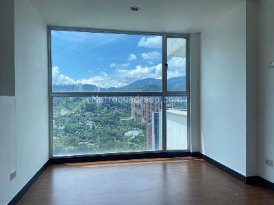 Apartamento de 3 alcobas en arriendo en Sabaneta, Sabaneta, 121 m² · foto 8 de 19