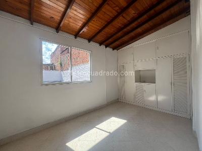 Casa de 3 alcobas en venta en Envigado, Envigado, 90 m² · foto 11 de 18