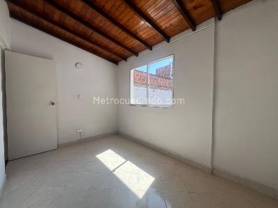 Casa de 3 alcobas en venta en Envigado, Envigado, 90 m² · foto 13 de 18