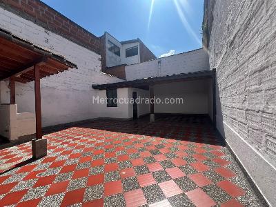 Casa de 3 alcobas en venta en Envigado, Envigado, 90 m² · foto 16 de 18