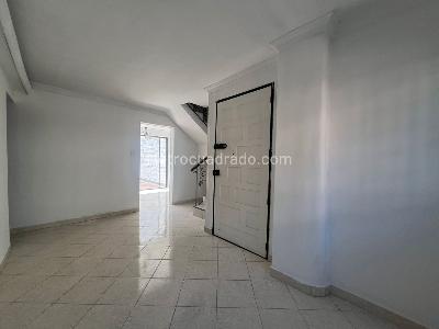 Casa de 3 alcobas en venta en Envigado, Envigado, 90 m² · foto 2 de 18