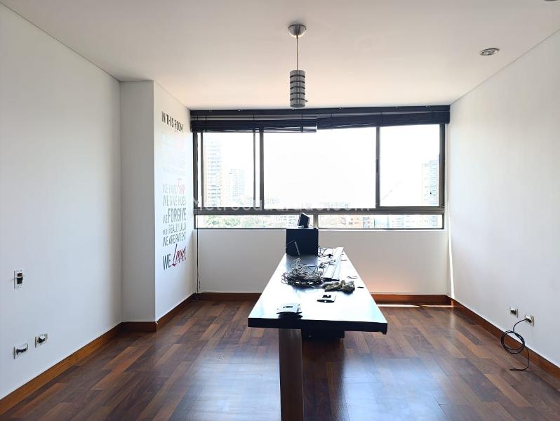 Apartamento de 3 Alcobas en Los Naranjos con Gran Oferta de Amenidades - 9