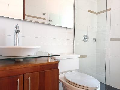 Apartamento de 3 alcobas en venta en Los Gonzalez, Medellín, 195 m² · foto 16 de 16