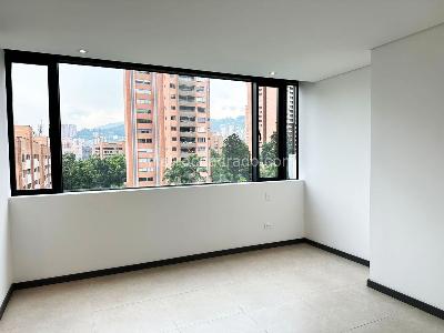 Apartamento de 3 alcobas en venta en El Poblado, Medellín, 160 m² · foto 8 de 16