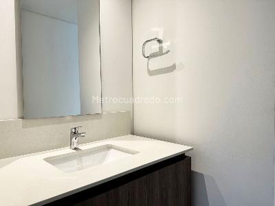 Apartamento de 3 alcobas en venta en El Poblado, Medellín, 160 m² · foto 16 de 16