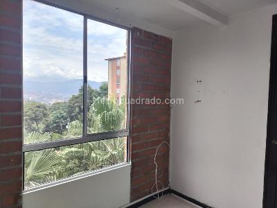 Apartamento en venta en El Poblado, Medellín · foto 8 de 12
