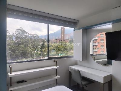 Apartamento de 3 alcobas en arriendo en El Poblado, Medellín, 135 m² · foto 13 de 18