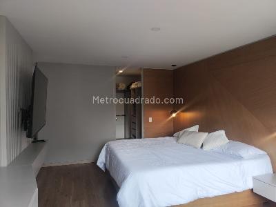 Apartamento de 3 alcobas en venta en El Poblado, Medellín, 135 m² · foto 11 de 18