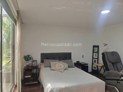Apartamento de 3 alcobas en arriendo en El Poblado, Medellín, 139 m² · foto 10 de 18
