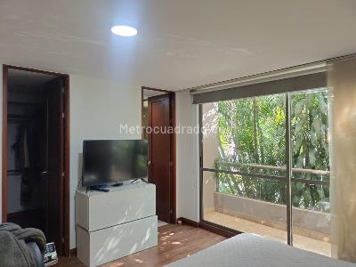 Apartamento de 3 alcobas en arriendo en El Poblado, Medellín, 139 m² · foto 12 de 18