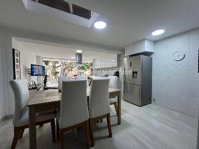 Casa de 3 alcobas en venta en Envigado, Envigado, 170 m² · foto 2 de 13