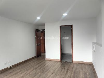 Apartamento de 3 alcobas en arriendo en Los Balsos, Medellín, 180 m² · foto 11 de 19