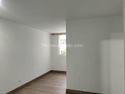 Apartamento de 3 alcobas en arriendo en Los Balsos, Medellín, 180 m² · foto 16 de 19