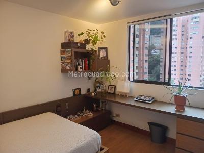 Apartamento de 3 alcobas en arriendo en El Poblado, Medellín, 133 m² · foto 13 de 18