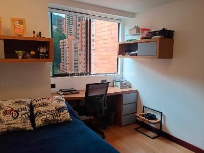 Apartamento de 3 alcobas en arriendo en El Poblado, Medellín, 133 m² · foto 15 de 18