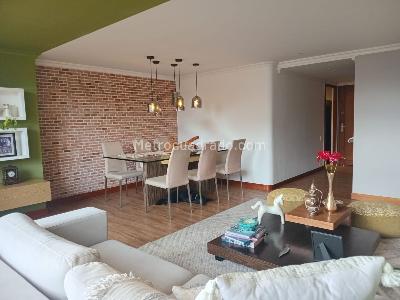 Apartamento de 3 alcobas en arriendo en El Poblado, Medellín, 133 m² · foto 3 de 18