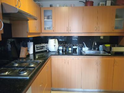 Apartamento de 3 alcobas en arriendo en El Poblado, Medellín, 133 m² · foto 5 de 18