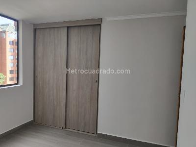 Apartamento de 3 alcobas en arriendo en Las Lomas, Medellín, 108 m² · foto 14 de 17