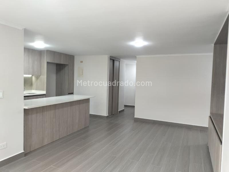Apartamento amplio de 3 Alcobas en El Poblado - 2