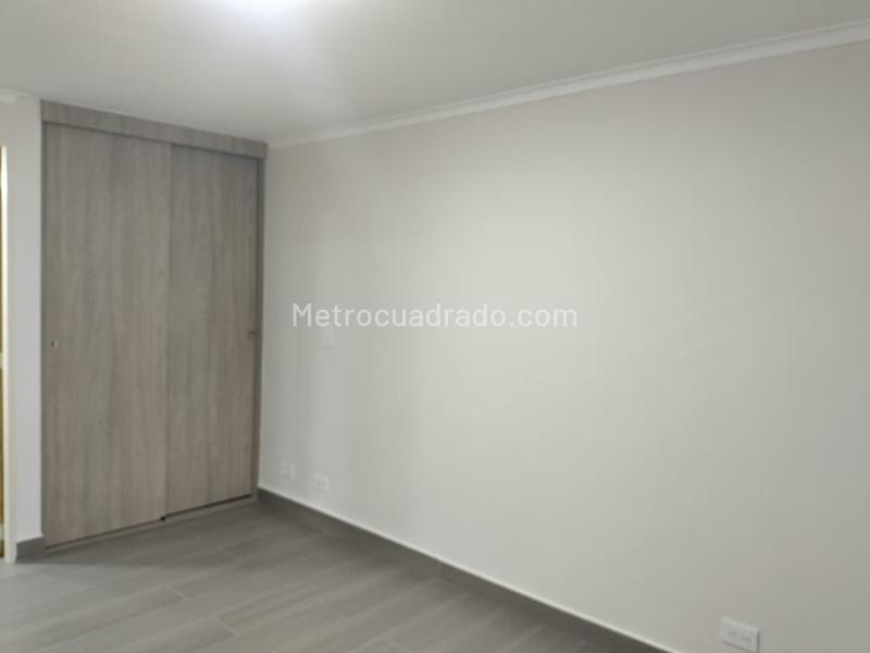 Apartamento amplio de 3 Alcobas en El Poblado - 8