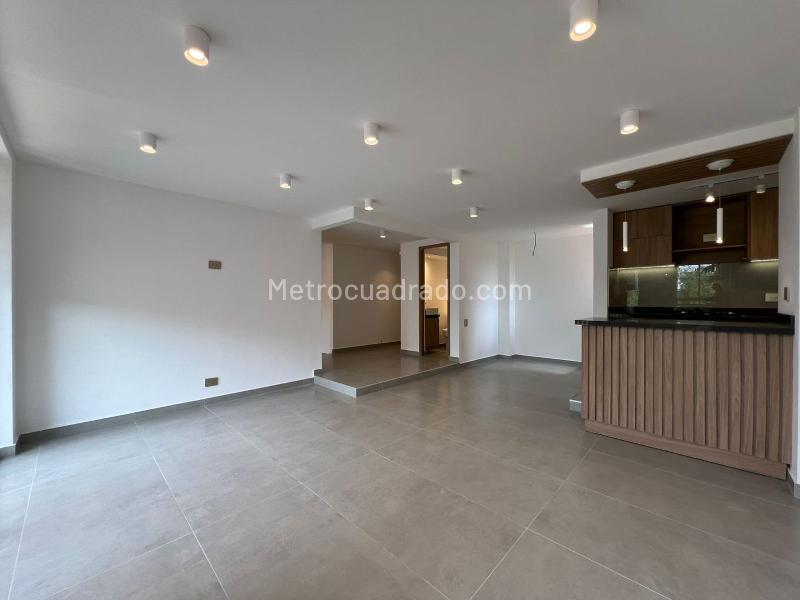 Apartamento en Arriendo, EL POBLADO, Medellín - 3