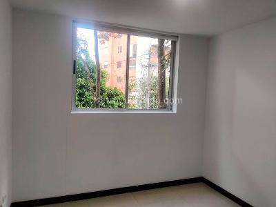 Apartamento de 3 alcobas en arriendo en El Poblado, Medellín, 107 m² · foto 13 de 16