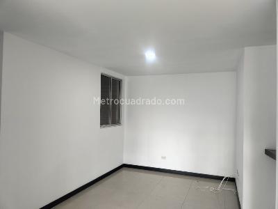 Apartamento de 3 alcobas en arriendo en El Poblado, Medellín, 107 m² · foto 6 de 16