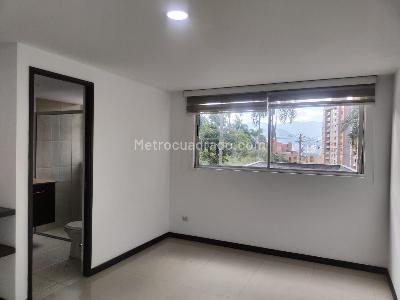 Apartamento de 3 alcobas en arriendo en El Poblado, Medellín, 107 m² · foto 8 de 16