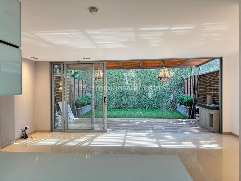 3BR House in ENVIGADO (200 m²)