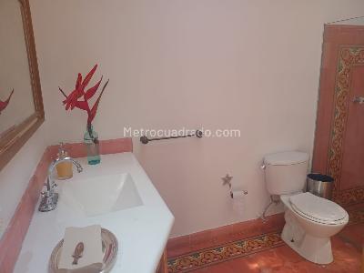 Casa de 4 alcobas en venta en El Poblado, Medellín, 750 m² · foto 15 de 20