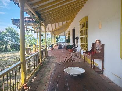 Casa de 4 alcobas en venta en El Poblado, Medellín, 750 m² · foto 17 de 20