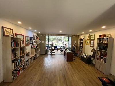 Apartamento de 3 alcobas en venta en Los Balsos, Medellín, 135 m² · foto 2 de 14