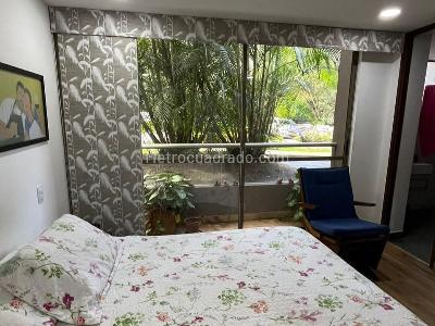 Apartamento de 3 alcobas en venta en Los Balsos, Medellín, 135 m² · foto 9 de 14