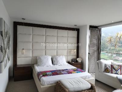 Apartamento en venta en El Poblado, Medellín · foto 10 de 18