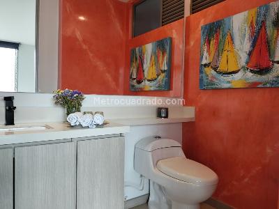 Apartamento en venta en El Poblado, Medellín · foto 16 de 18