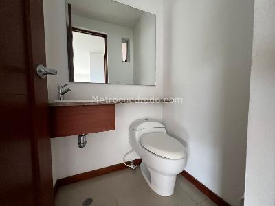 Casa de 4 alcobas en venta en Envigado, Envigado, 300 m² · foto 19 de 19