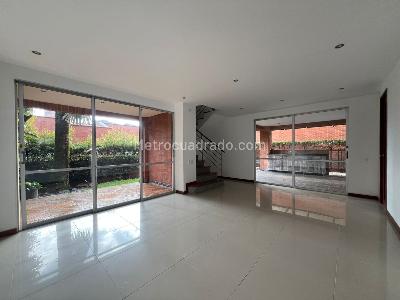 Casa de 4 alcobas en venta en Envigado, Envigado, 300 m² · foto 5 de 19