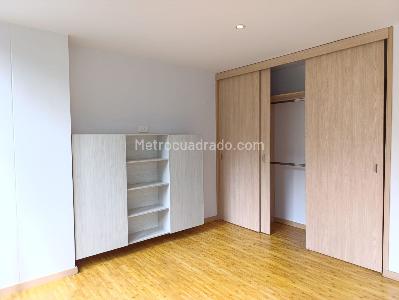 Apartamento de 3 alcobas en arriendo en San Lucas, Medellín, 140 m² · foto 13 de 20