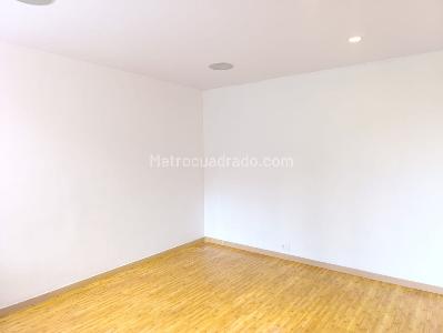 Apartamento de 3 alcobas en arriendo en San Lucas, Medellín, 140 m² · foto 17 de 20