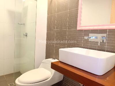Apartamento de 3 alcobas en arriendo en San Lucas, Medellín, 140 m² · foto 20 de 20