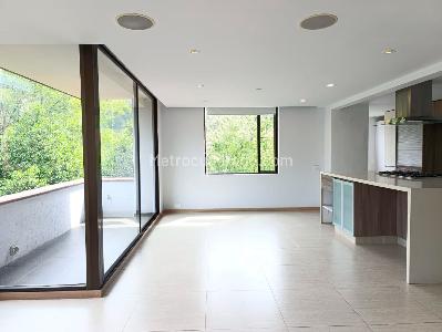 Apartamento de 3 alcobas en arriendo en San Lucas, Medellín, 140 m² · foto 4 de 20